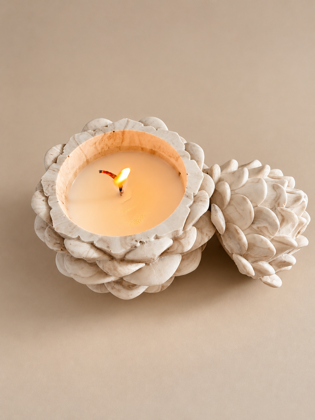 NEA | Joyero de Jesmonite y versión vela NEA LUMÉ