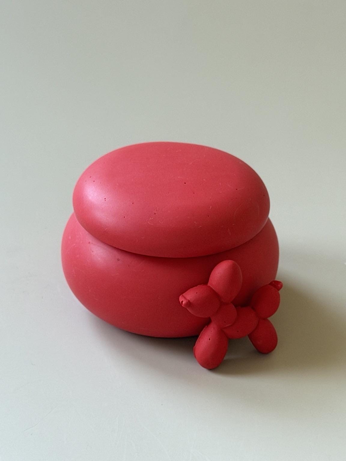 Caja Decorativa con Perro Globo | Joyero de Jesmonite | Caja con Tapa | Decoración Minimalista