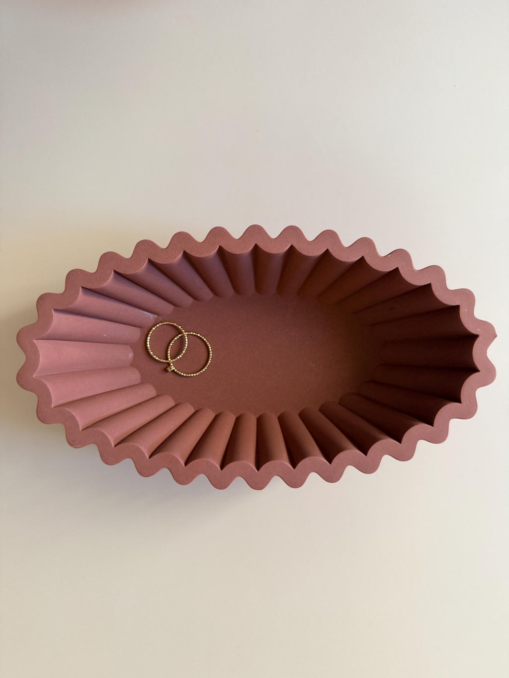 Bandeja Ovalada Decorativa con Relieve | Organizador para Joyas | Vaciabolsillos | Decoración Minimalista