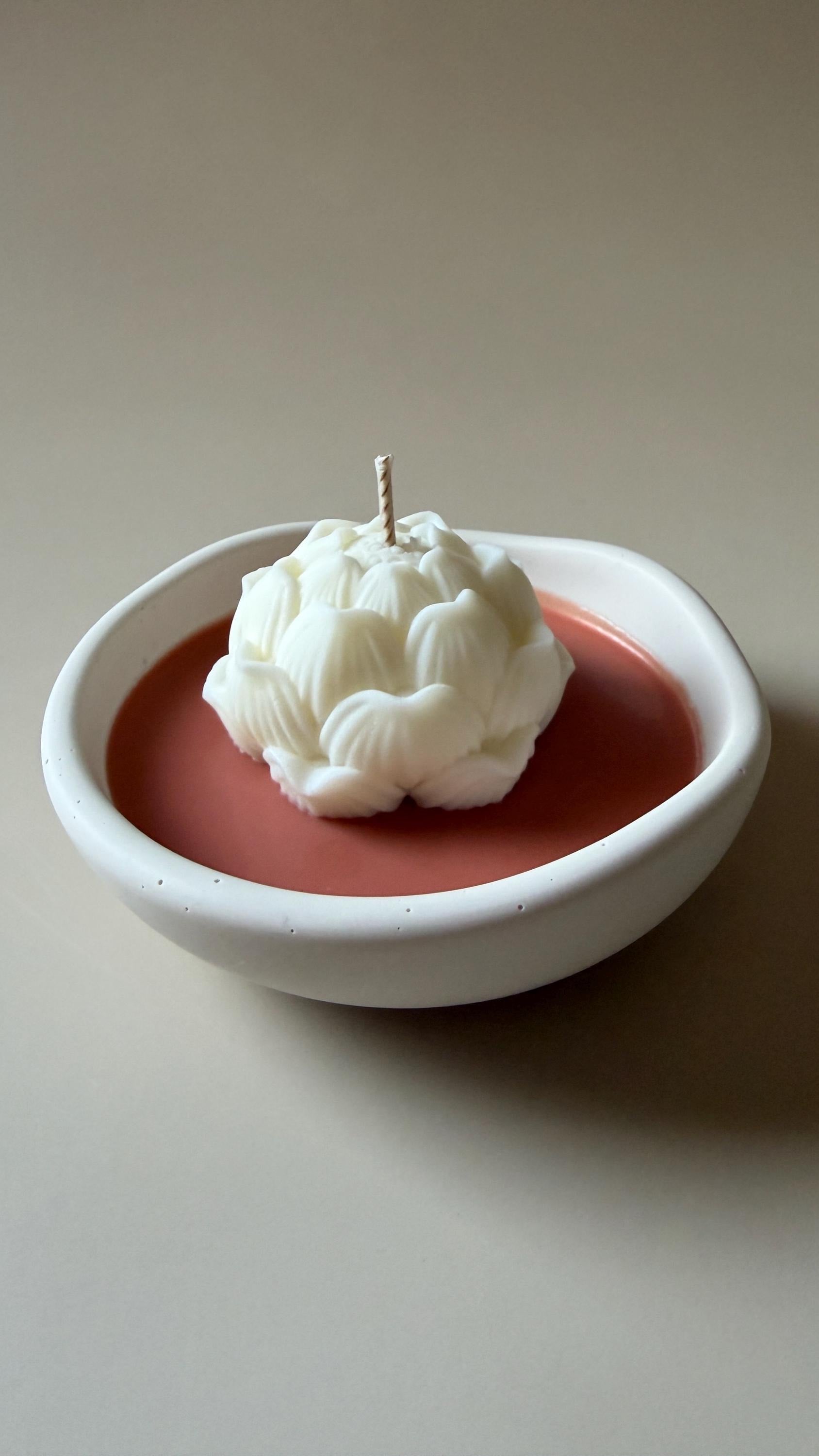 Set Vela Flor de Loto de Jesmonite | Vela Artesanal | Decoración Minimalista