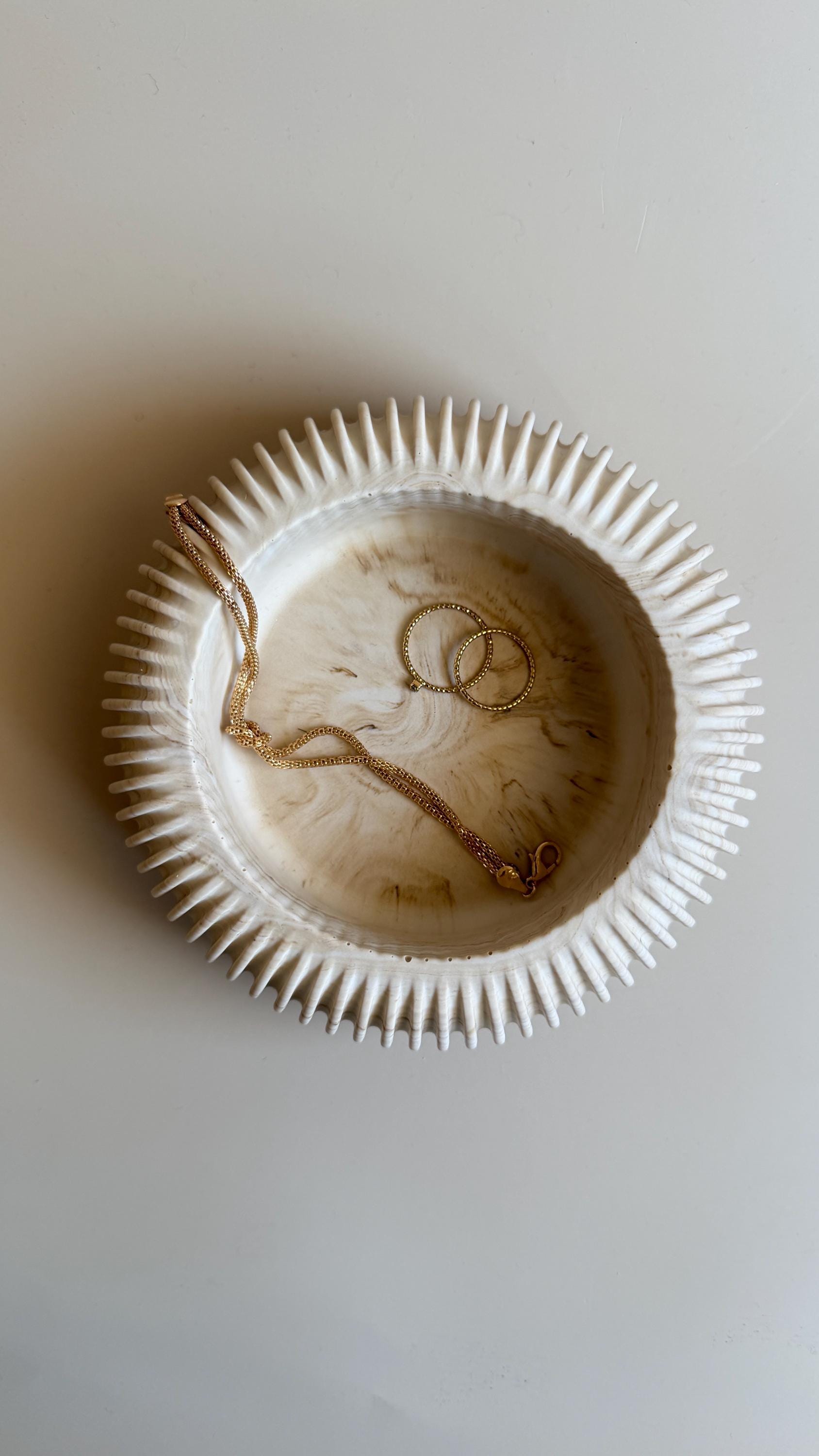 Cuenco decorativo de Jesmonite | Vaciabolsillos artesanal | Organizador de joyas | Efecto mármol | Decoración minimalista