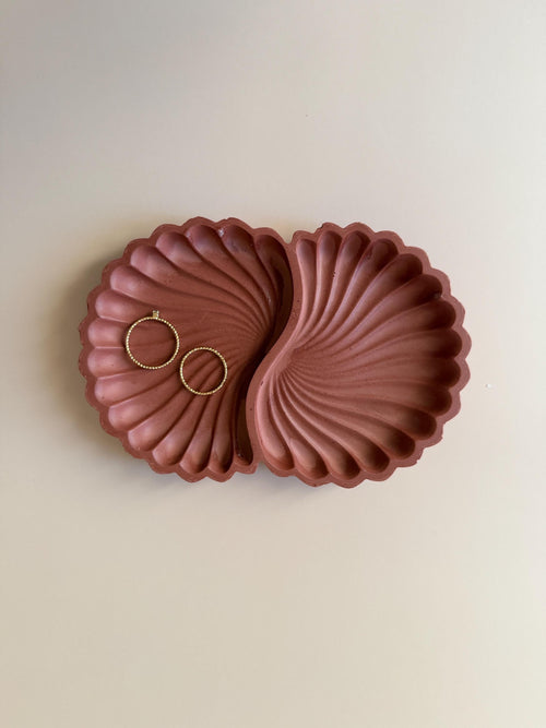 Bandeja Concha de Jesmonite | Bandeja para Joyas | Vaciabolsillos | Decoración Minimalista
