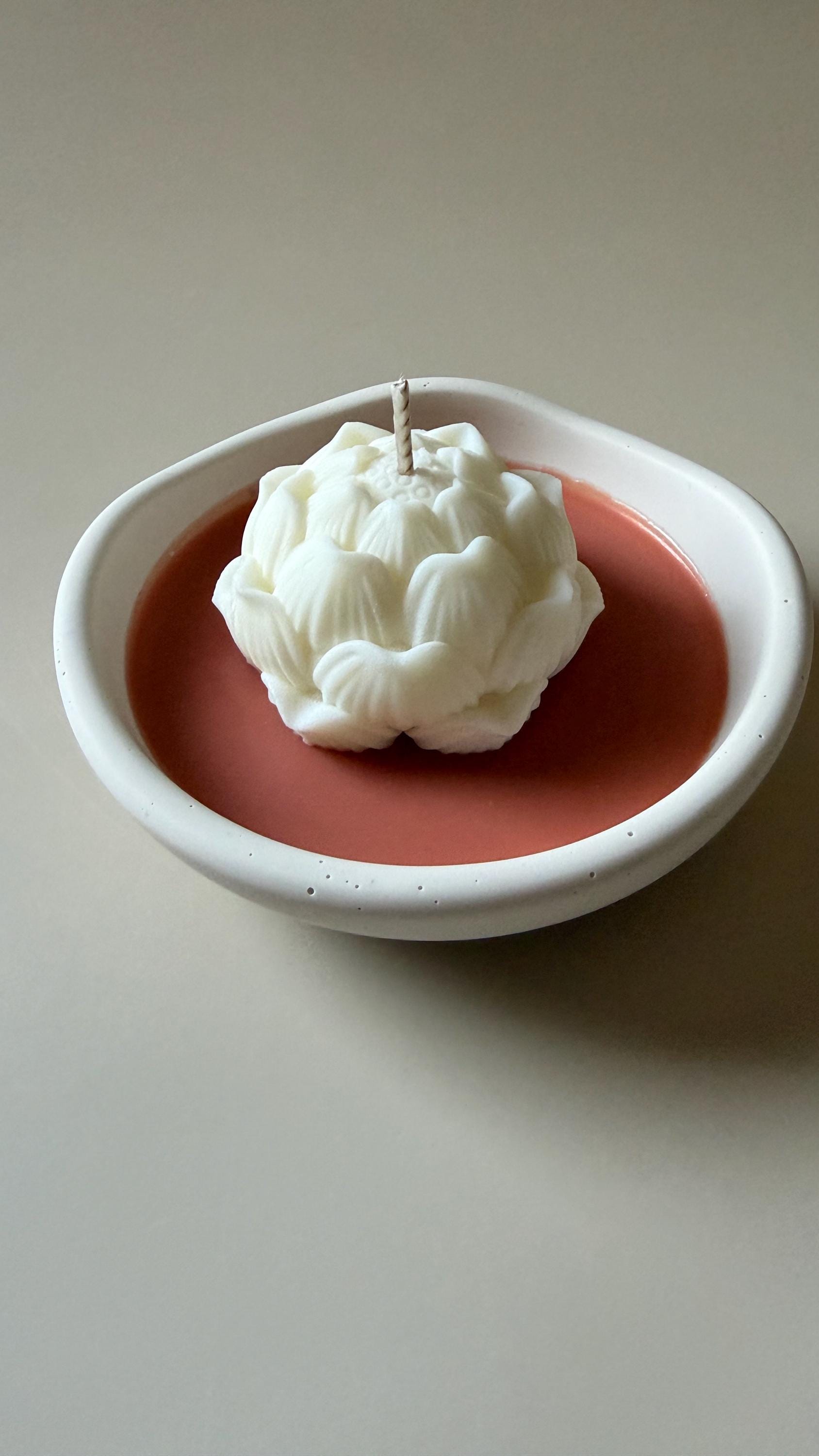 Set Vela Flor de Loto de Jesmonite | Vela Artesanal | Decoración Minimalista