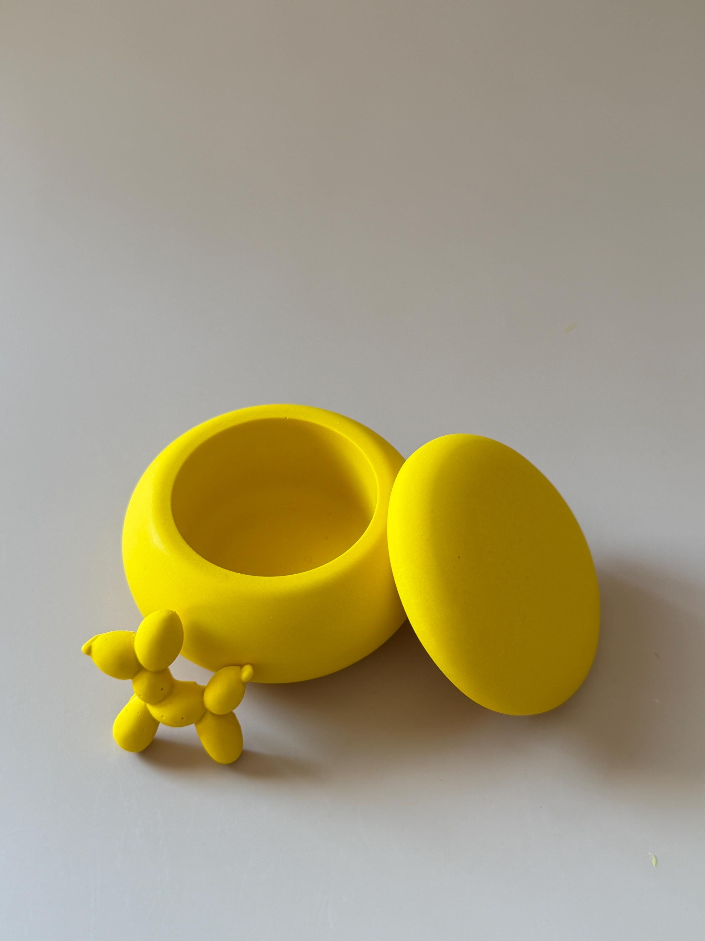 Caja Decorativa con Perro Globo | Joyero de Jesmonite | Caja con Tapa | Decoración Minimalista