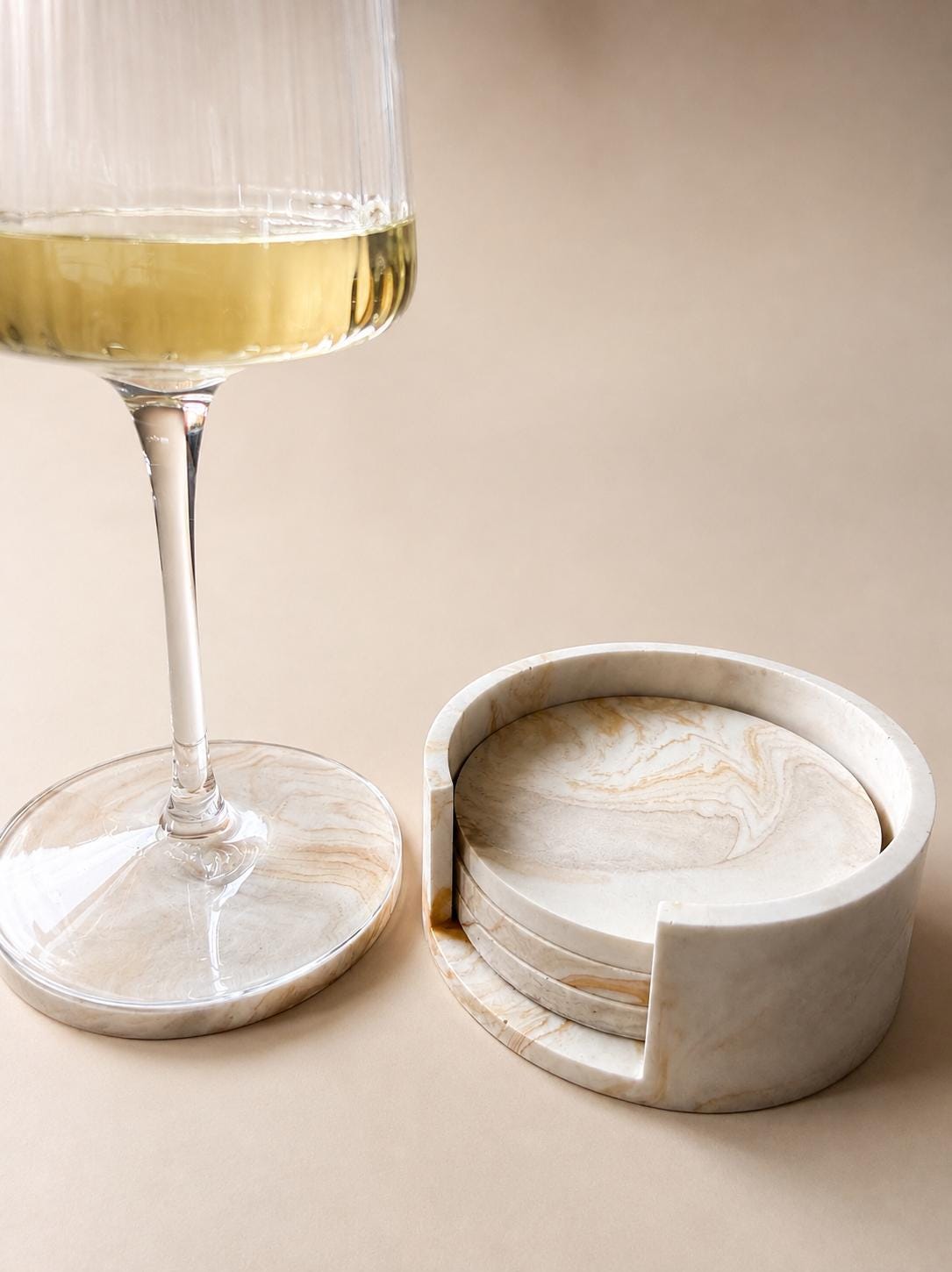 Sotto | Set de sous-verres en Jesmonite avec support fait main