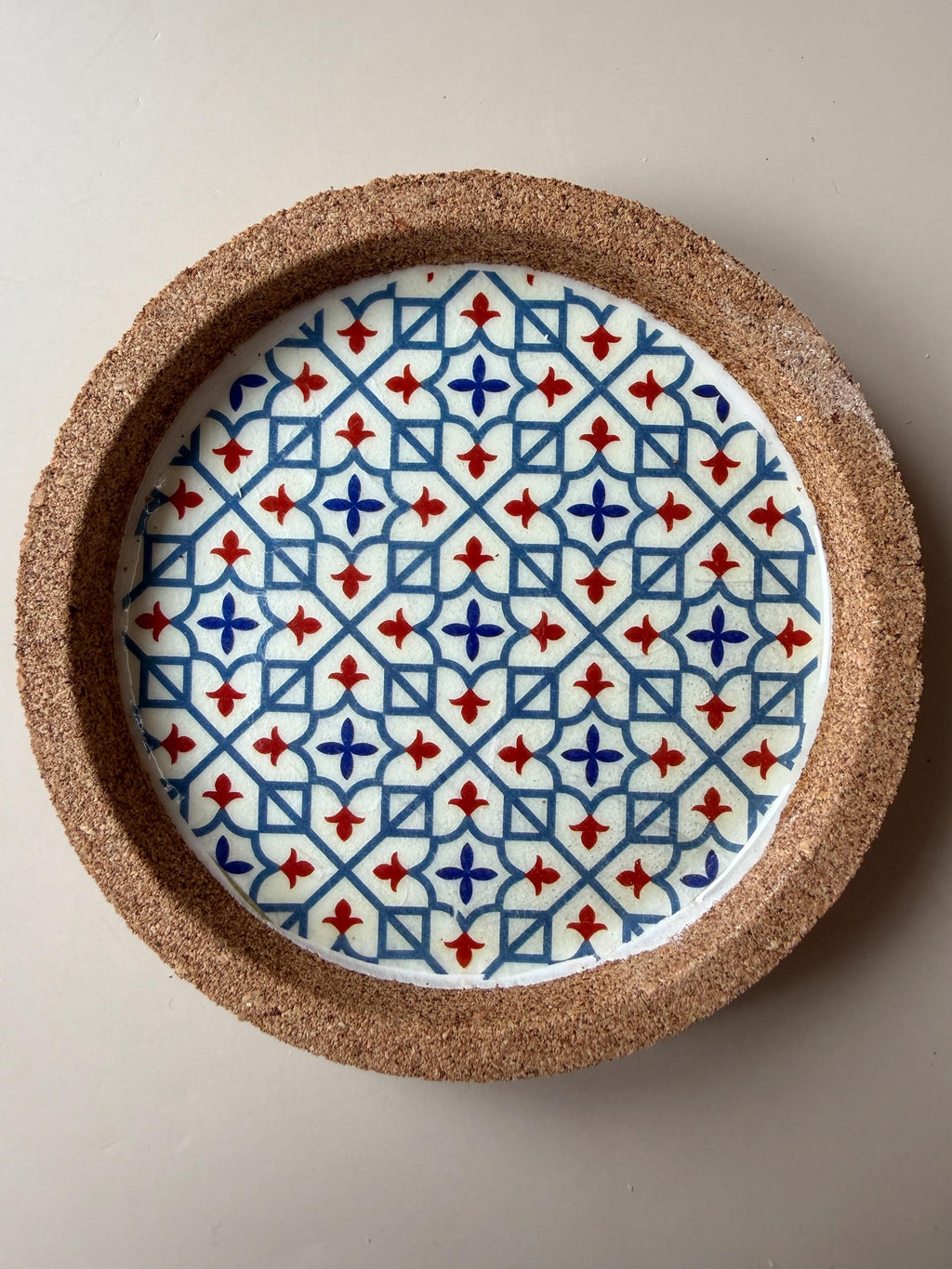 Rilo | Set aus 4 Untersetzern aus Mineralharz und Kork mit Mosaik