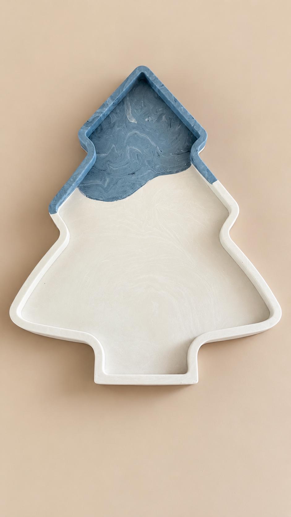 KERST BLUE | Bandeja de Jesmonite con forma de árbol de Navidad
